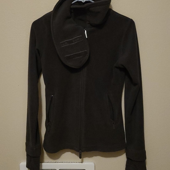 Jacket - Picture 3 of 6